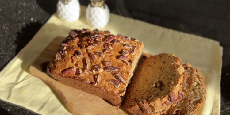 Banana Bread with Pecans